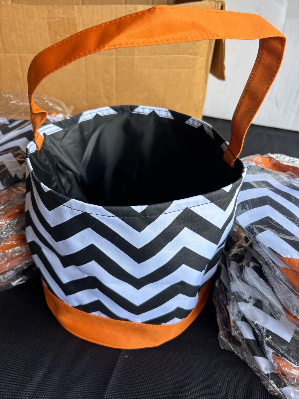 NWT Lot of 28 Black & White Chevron Halloween Bucket Basket for Trick or Treat